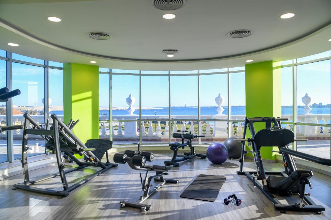 Tolip El Forsan Hotel Ismailia Exterior foto The gym at the hotel