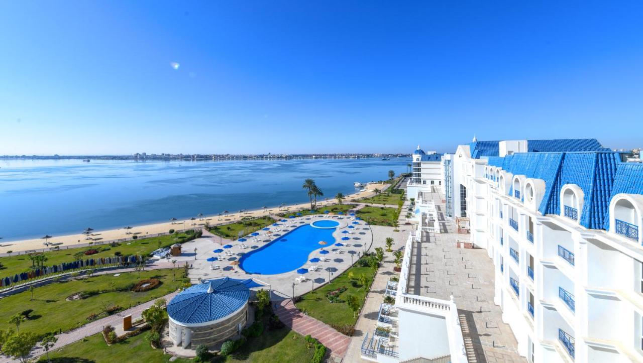 Tolip El Forsan Hotel Ismailia Exterior foto View of the Bay of Tangier