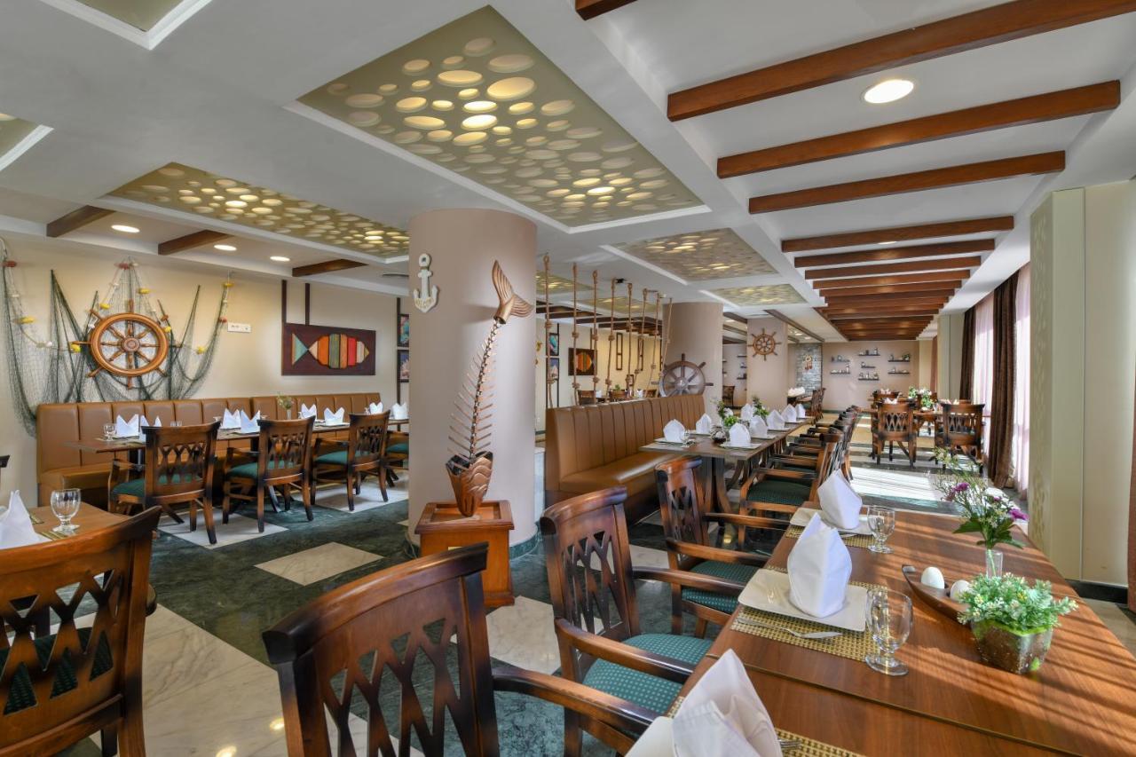 Tolip El Forsan Hotel Ismailia Exterior foto The restaurant