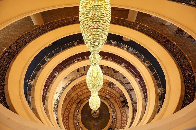 Tolip El Forsan Hotel Ismailia Exterior foto The spiral staircase