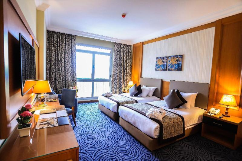 Tolip El Forsan Hotel Ismailia Exterior foto A room at the hotel