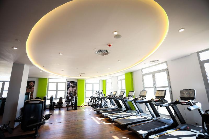 Tolip El Forsan Hotel Ismailia Exterior foto The gym at the London Bridge Campus